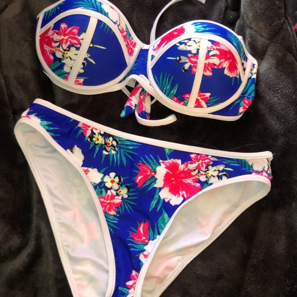 Other - Bikini Other - Bikini